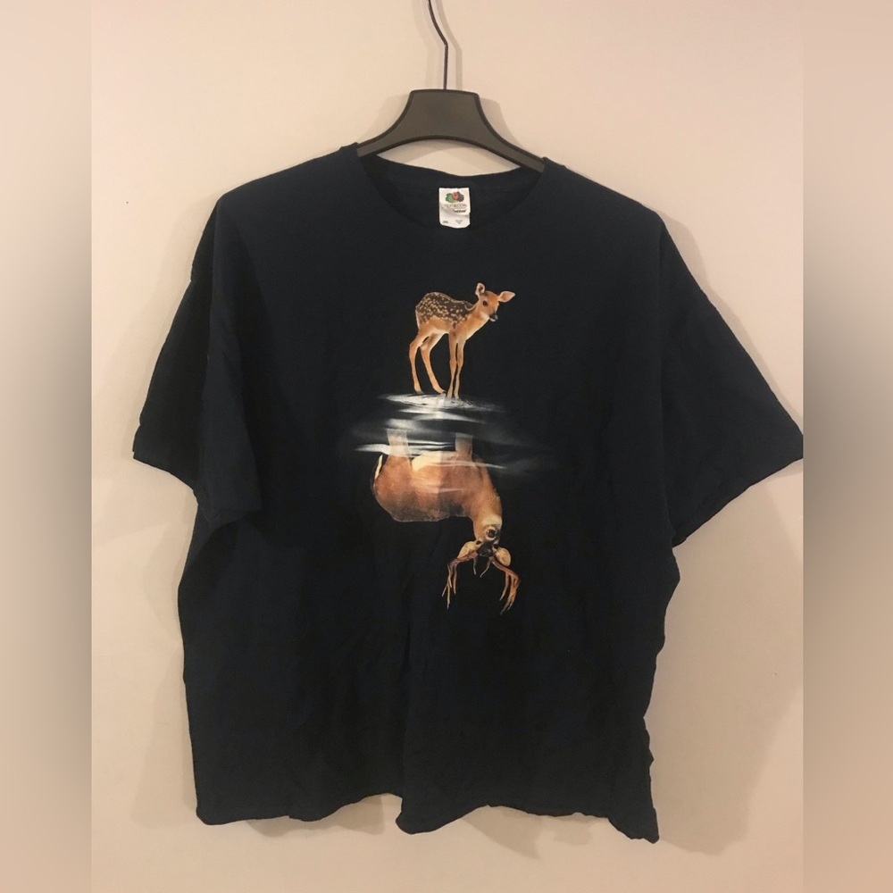 Black T-Shirt with Deer and Reflection Design 3xl